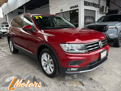 VOLKSWAGEN TIGUAN COMFORTLINE 2021 roja