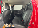 NISSAN FRONTIER PRO4X 2023 roja