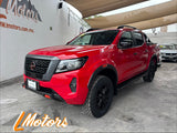 NISSAN FRONTIER PRO4X 2023 roja