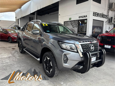 NISSAN FRONTIER PLATINUM 2023