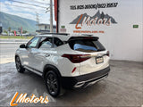 KIA SELTOS SX 2023 blanca