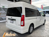 TOYOTA HIACE 12 PASAJEROS 2020 blanca
