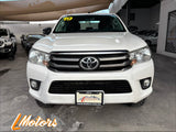 TOYOTA HILUX SR 2019